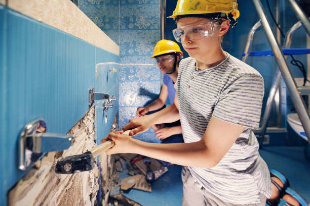 Best Mold Odor Removal Services  in Trenton, FL